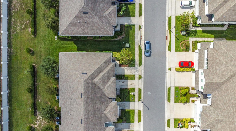 DAVENPORT, Florida 33896, 3 Bedrooms Bedrooms, ,2 BathroomsBathrooms,Residential,For Sale,BENOI DR,0,MFRO6409446