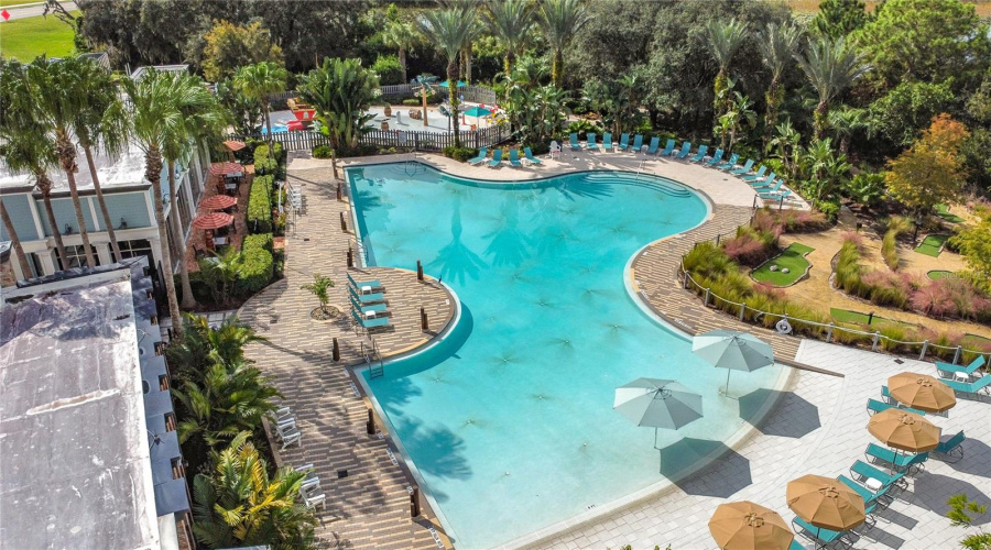 Pool and mini Golf