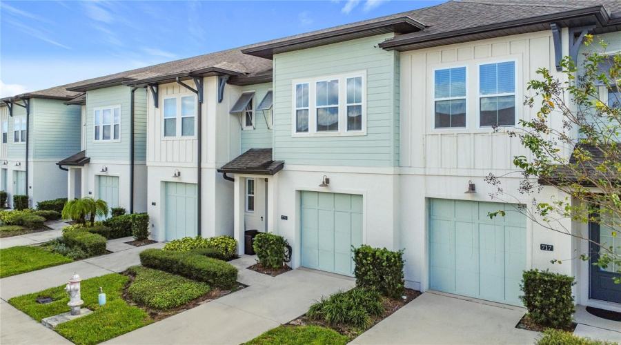 DAVENPORT, Florida 33896, 3 Bedrooms Bedrooms, ,2 BathroomsBathrooms,Residential,For Sale,BENOI DR,0,MFRO6409446