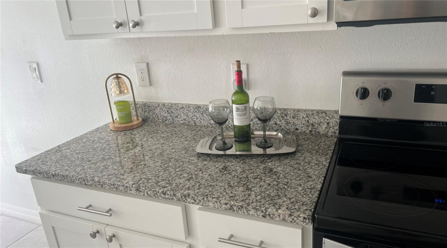 DAVENPORT, Florida 33896, 4 Bedrooms Bedrooms, ,3 BathroomsBathrooms,Residential,For Sale,VISTA VILLAGES,0,MFRTB8510129