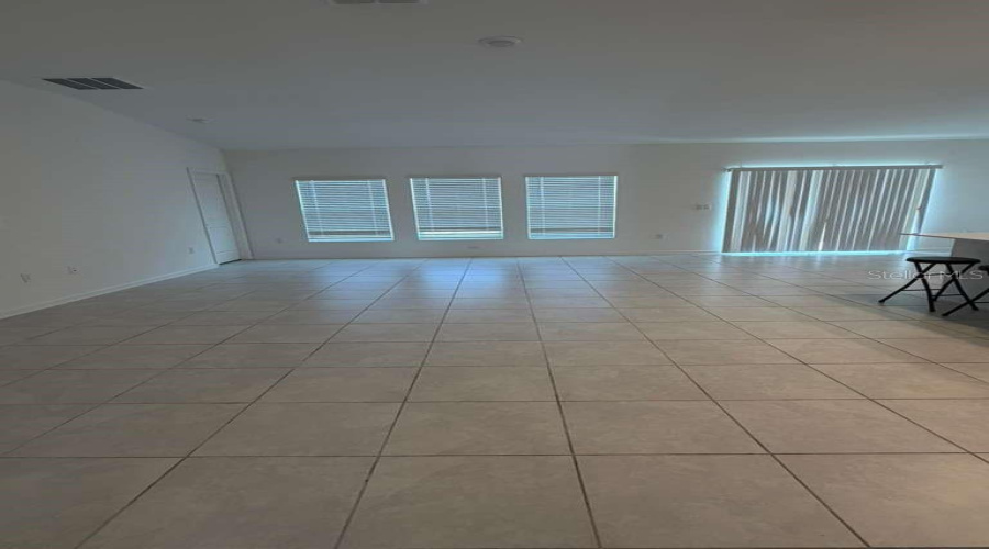 DAVENPORT, Florida 33837, 4 Bedrooms Bedrooms, ,2 BathroomsBathrooms,Residential,For Sale,BURNEY FALLS,0,MFRO6410130