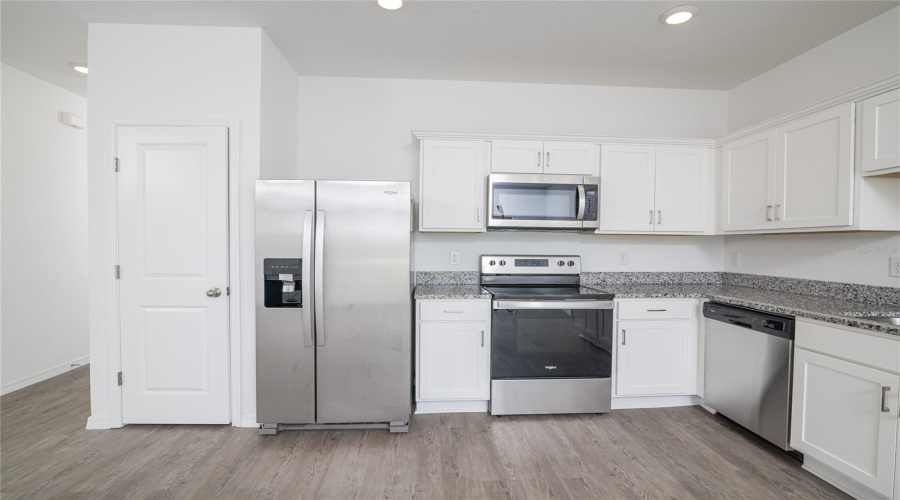 DAVENPORT, Florida 33837, 3 Bedrooms Bedrooms, ,2 BathroomsBathrooms,Residential,For Sale,MADISON,0,MFRO6410082