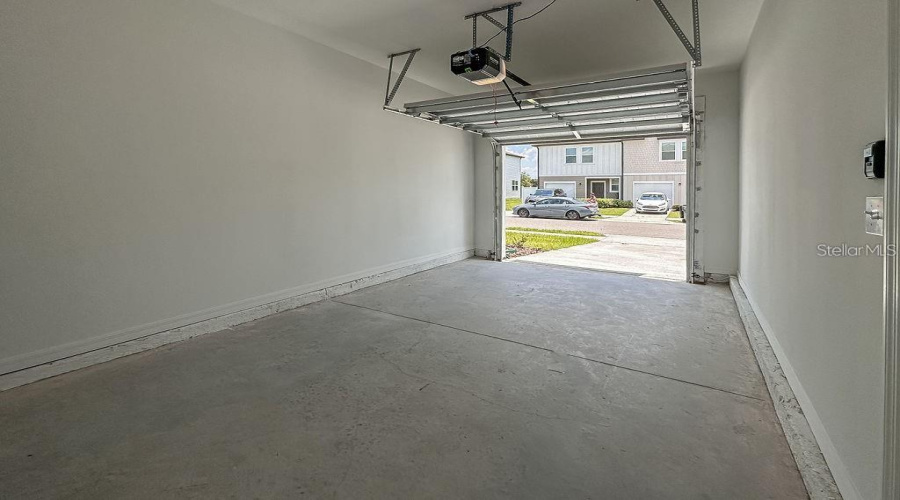 DAVENPORT, Florida 33837, 3 Bedrooms Bedrooms, ,2 BathroomsBathrooms,Residential,For Sale,MADISON,0,MFRO6410082