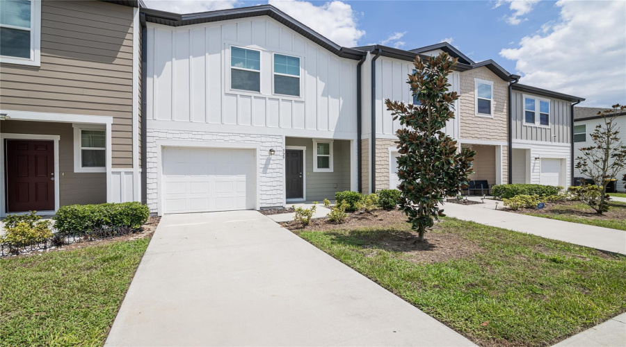 DAVENPORT, Florida 33837, 3 Bedrooms Bedrooms, ,2 BathroomsBathrooms,Residential,For Sale,MADISON,0,MFRO6410082