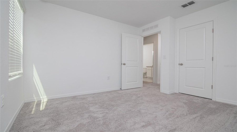 DAVENPORT, Florida 33837, 3 Bedrooms Bedrooms, ,2 BathroomsBathrooms,Residential,For Sale,MADISON,0,MFRO6410082