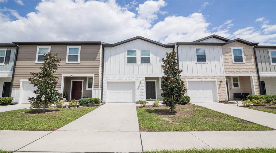 DAVENPORT, Florida 33837, 3 Bedrooms Bedrooms, ,2 BathroomsBathrooms,Residential,For Sale,MADISON,0,MFRO6410082