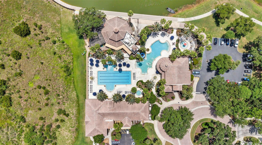 KISSIMMEE, Florida 34746, 5 Bedrooms Bedrooms, ,4 BathroomsBathrooms,Residential,For Sale,GOLDEN FEATHER,0,MFRL4962124