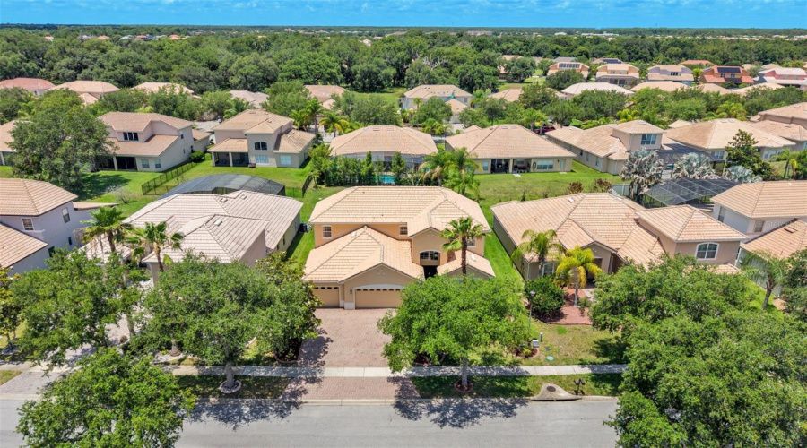 KISSIMMEE, Florida 34746, 5 Bedrooms Bedrooms, ,4 BathroomsBathrooms,Residential,For Sale,GOLDEN FEATHER,0,MFRL4962124