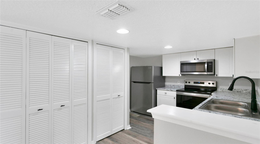 KISSIMMEE, Florida 34747, 3 Bedrooms Bedrooms, ,2 BathroomsBathrooms,Residential,For Sale,GRAND PALMS,0,MFRO6410146