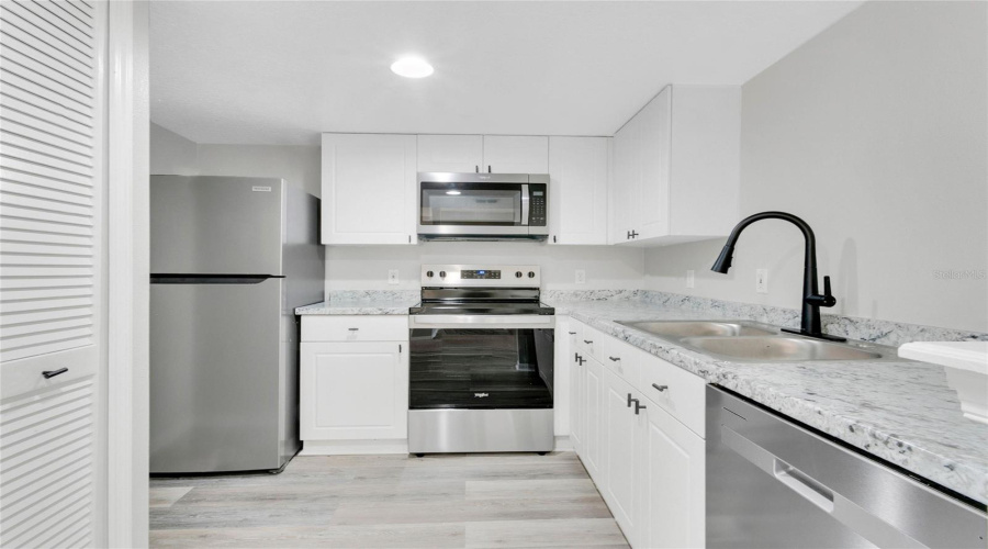 KISSIMMEE, Florida 34747, 3 Bedrooms Bedrooms, ,2 BathroomsBathrooms,Residential,For Sale,GRAND PALMS,0,MFRO6410146