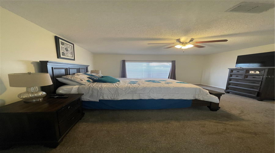 DAVENPORT, Florida 33897, 5 Bedrooms Bedrooms, ,3 BathroomsBathrooms,Residential,For Sale,CASTERTON,0,MFRP4938787