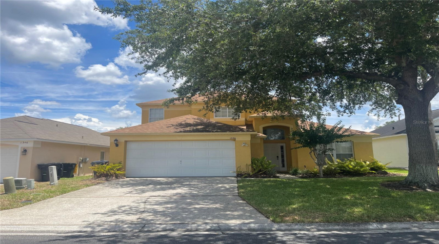 DAVENPORT, Florida 33897, 5 Bedrooms Bedrooms, ,3 BathroomsBathrooms,Residential,For Sale,CASTERTON,0,MFRP4938787