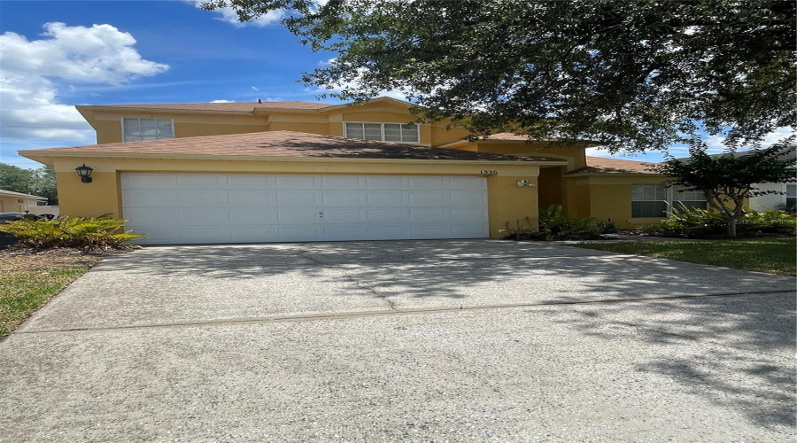 DAVENPORT, Florida 33897, 5 Bedrooms Bedrooms, ,3 BathroomsBathrooms,Residential,For Sale,CASTERTON,0,MFRP4938787