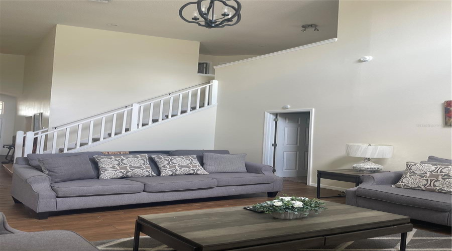 DAVENPORT, Florida 33897, 5 Bedrooms Bedrooms, ,3 BathroomsBathrooms,Residential,For Sale,CASTERTON,0,MFRP4938787