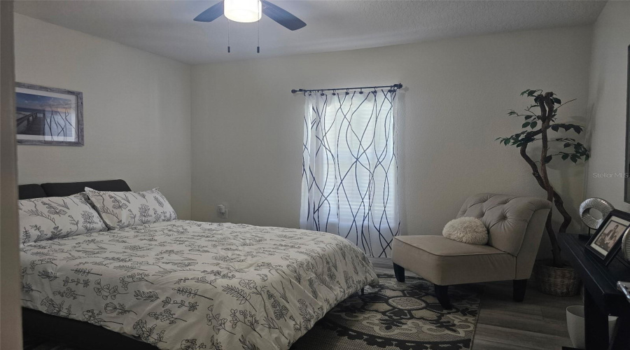 Bedroom2a