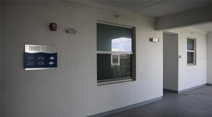 KISSIMMEE, Florida 34746, 2 Bedrooms Bedrooms, ,2 BathroomsBathrooms,Residential,For Sale,CLOCK TOWER,0,MFRO6410323