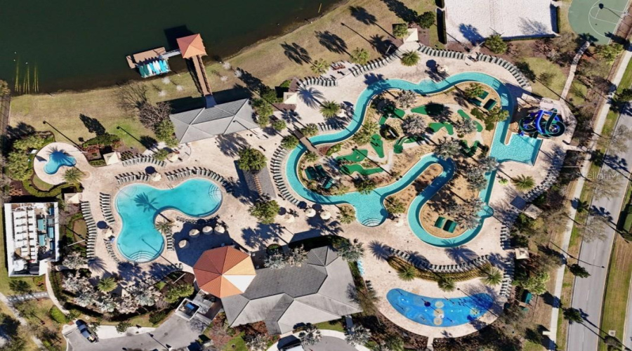 KISSIMMEE, Florida 34746, 2 Bedrooms Bedrooms, ,2 BathroomsBathrooms,Residential,For Sale,CLOCK TOWER,0,MFRO6410323