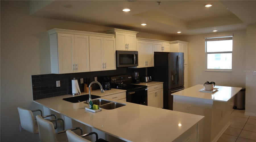 KISSIMMEE, Florida 34746, 2 Bedrooms Bedrooms, ,2 BathroomsBathrooms,Residential,For Sale,CLOCK TOWER,0,MFRO6410323