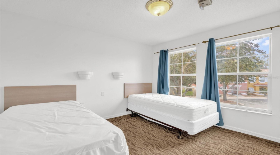 KISSIMMEE, Florida 34746, 4 Bedrooms Bedrooms, ,3 BathroomsBathrooms,Residential,For Sale,PARK RIDGE,0,MFRS5143265