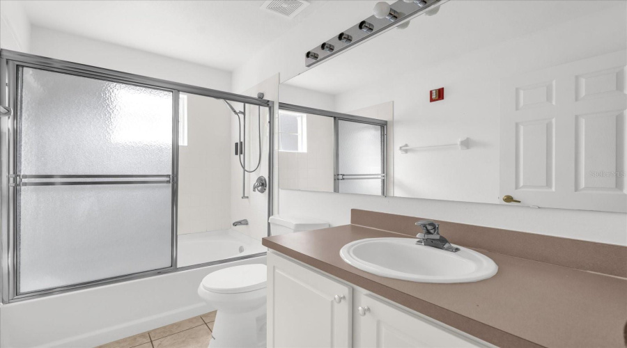 KISSIMMEE, Florida 34746, 4 Bedrooms Bedrooms, ,3 BathroomsBathrooms,Residential,For Sale,PARK RIDGE,0,MFRS5143265