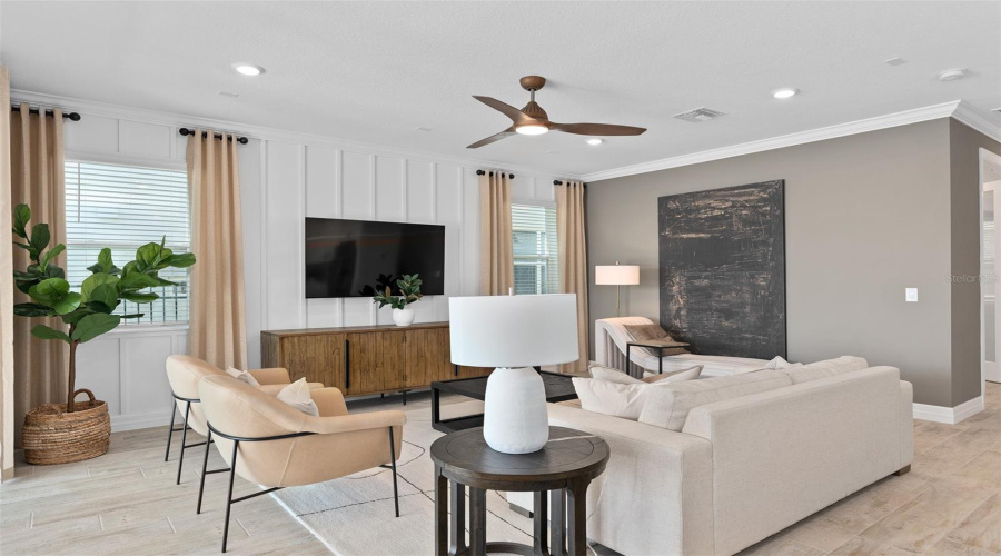 Actual home photo. Colors, finishes, textures and options may appear differently in person due to variations in monitors and viewing devices.