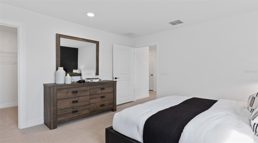 Actual home photo. Colors, finishes, textures and options may appear differently in person due to variations in monitors and viewing devices.