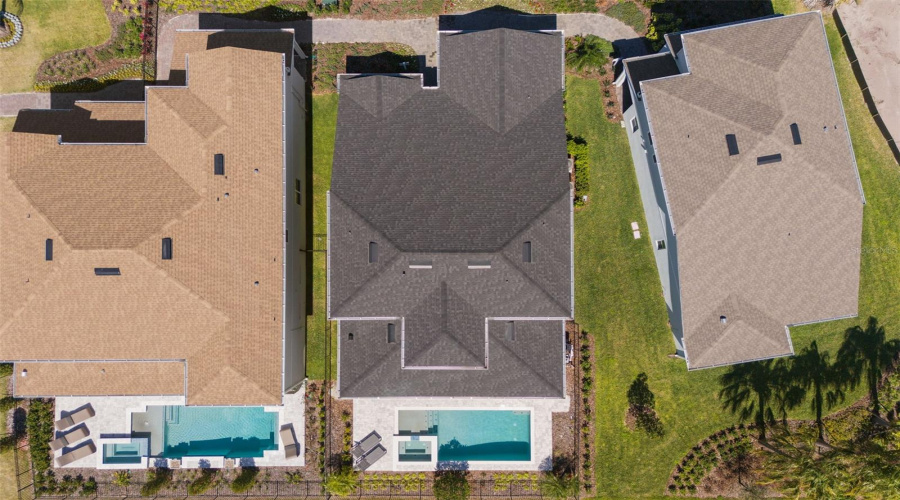 Actual home photo. Colors, finishes, textures and options may appear differently in person due to variations in monitors and viewing devices.