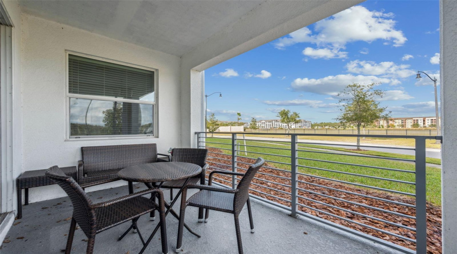 KISSIMMEE, Florida 34746, 2 Bedrooms Bedrooms, ,2 BathroomsBathrooms,Residential,For Sale,CLOCK TOWER,0,MFRS5150484