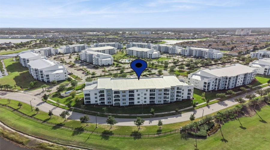 KISSIMMEE, Florida 34746, 2 Bedrooms Bedrooms, ,2 BathroomsBathrooms,Residential,For Sale,CLOCK TOWER,0,MFRS5150484