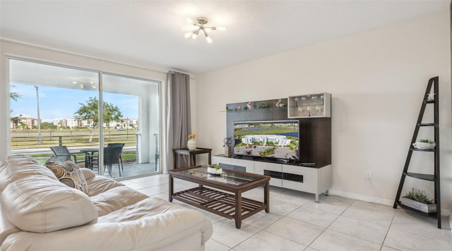 KISSIMMEE, Florida 34746, 2 Bedrooms Bedrooms, ,2 BathroomsBathrooms,Residential,For Sale,CLOCK TOWER,0,MFRS5150484