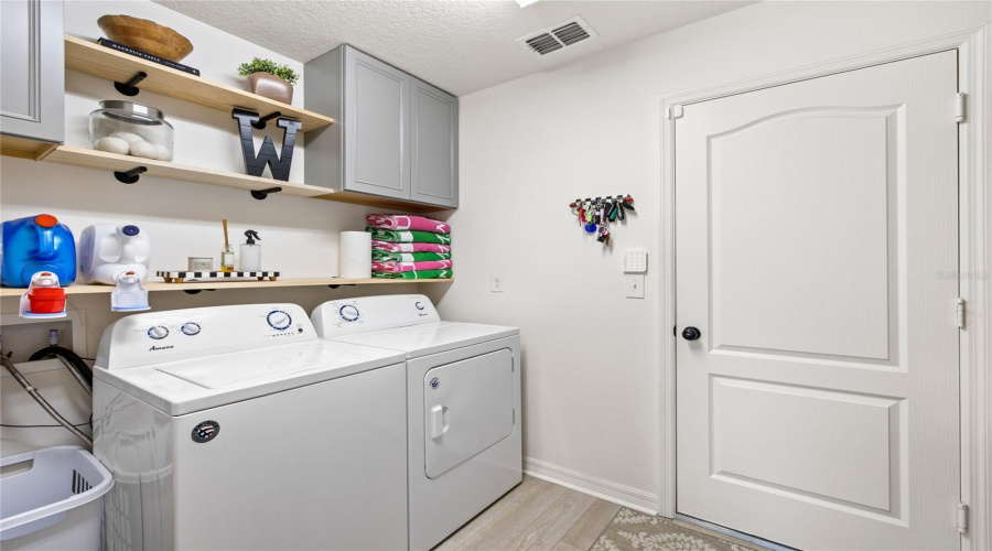 DAVENPORT, Florida 33837, 4 Bedrooms Bedrooms, ,2 BathroomsBathrooms,Residential,For Sale,PRESERVE POINTE,0,MFRO6409616