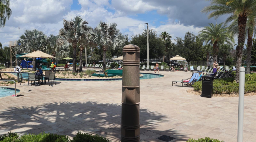 KISSIMMEE, Florida 34746, 2 Bedrooms Bedrooms, ,2 BathroomsBathrooms,Residential,For Sale,PARADOX,0,MFRO6410330