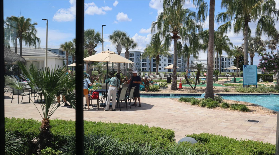 KISSIMMEE, Florida 34746, 2 Bedrooms Bedrooms, ,2 BathroomsBathrooms,Residential,For Sale,PARADOX,0,MFRO6410330
