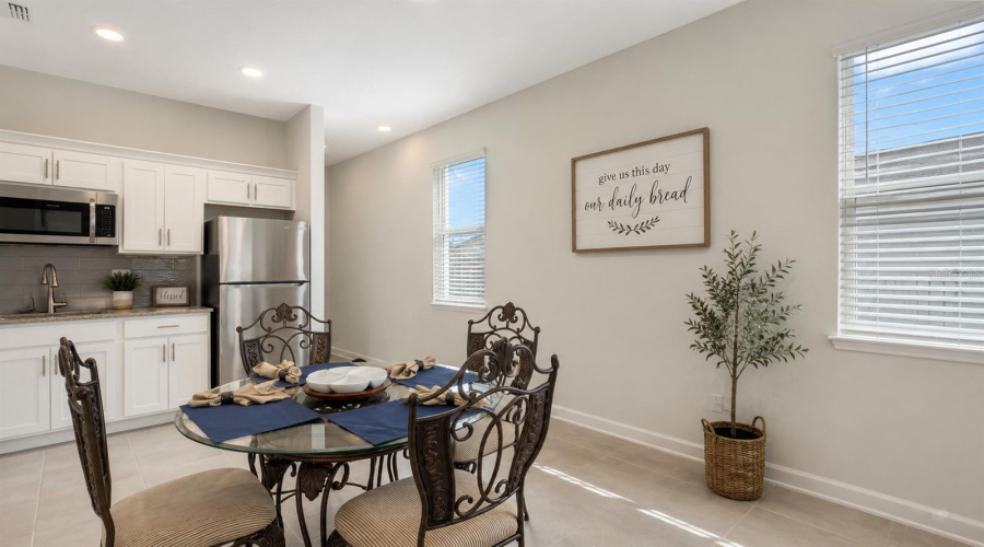 DAVENPORT, Florida 33837, 5 Bedrooms Bedrooms, ,3 BathroomsBathrooms,Residential,For Sale,WANDSWORTH,0,MFRS5150517