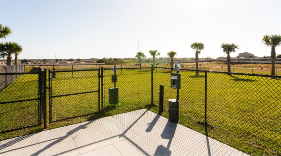 DAVENPORT, Florida 33837, 5 Bedrooms Bedrooms, ,3 BathroomsBathrooms,Residential,For Sale,WANDSWORTH,0,MFRS5150517