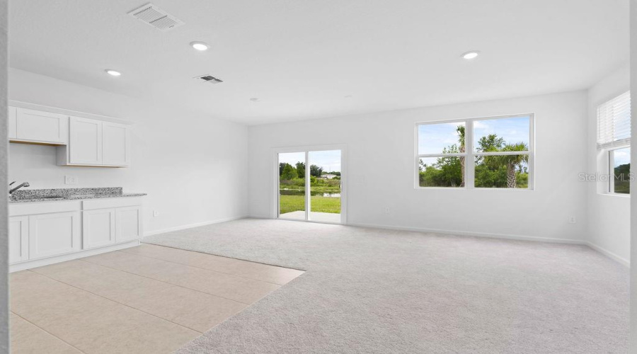 DAVENPORT, Florida 33837, 3 Bedrooms Bedrooms, ,2 BathroomsBathrooms,Residential,For Sale,SPIRE,0,MFRS5148609