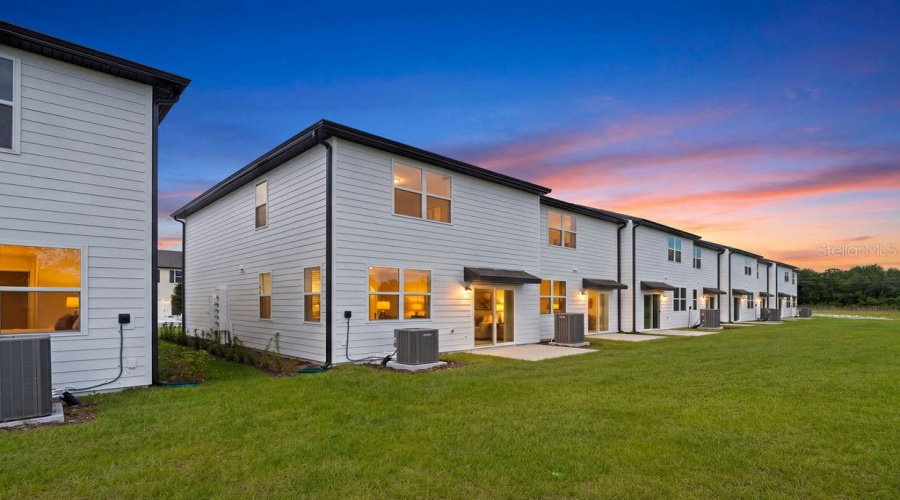 DAVENPORT, Florida 33837, 3 Bedrooms Bedrooms, ,2 BathroomsBathrooms,Residential,For Sale,SPIRE,0,MFRS5148609