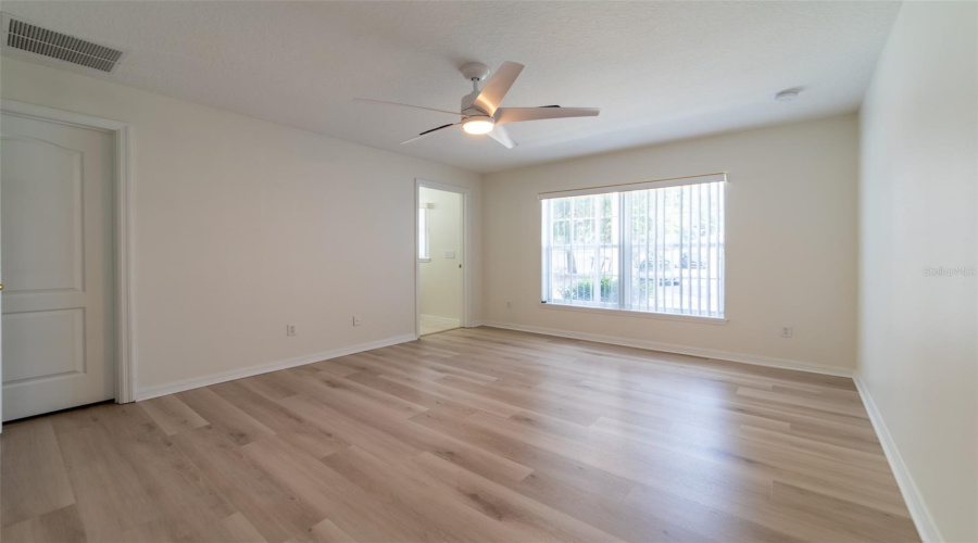 DAVENPORT, Florida 33896, 3 Bedrooms Bedrooms, ,3 BathroomsBathrooms,Residential,For Sale,HAMMOCK,0,MFRO6410333