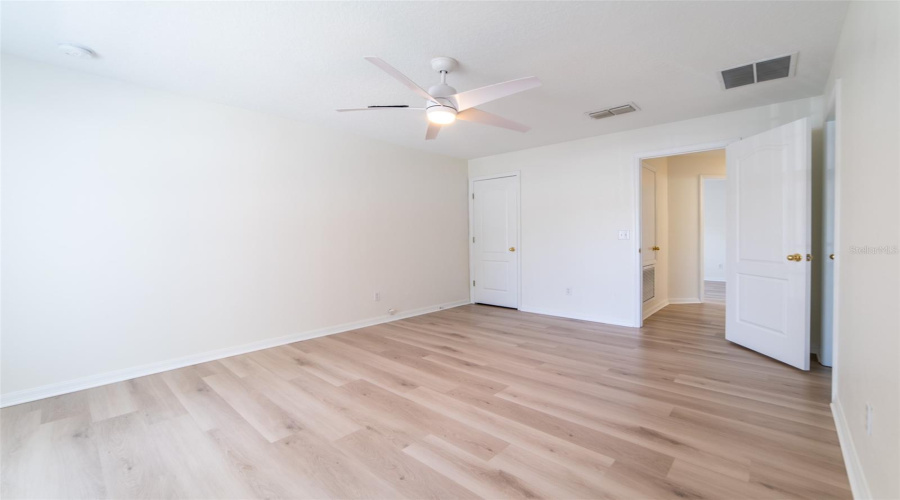 DAVENPORT, Florida 33896, 3 Bedrooms Bedrooms, ,3 BathroomsBathrooms,Residential,For Sale,HAMMOCK,0,MFRO6410333