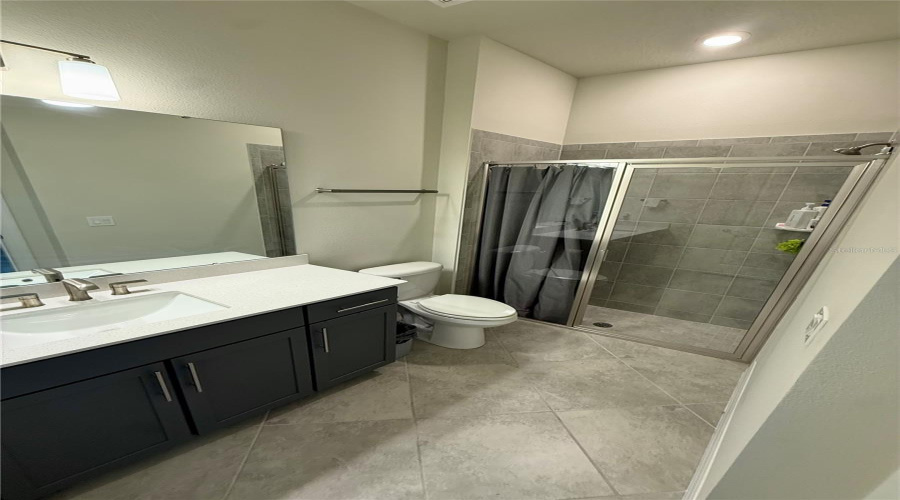 ORLANDO, Florida 32836, 5 Bedrooms Bedrooms, ,4 BathroomsBathrooms,Residential,For Sale,PARK CLIFF,0,MFRS5150293
