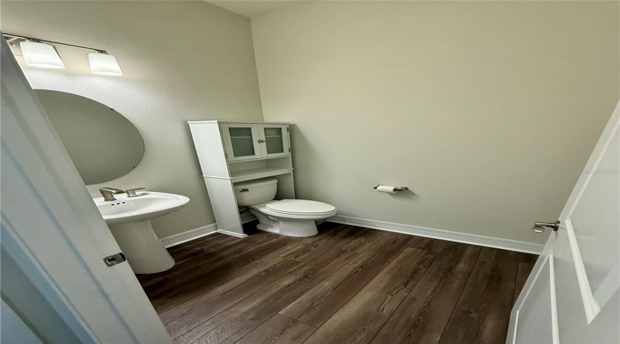 ORLANDO, Florida 32836, 5 Bedrooms Bedrooms, ,4 BathroomsBathrooms,Residential,For Sale,PARK CLIFF,0,MFRS5150293