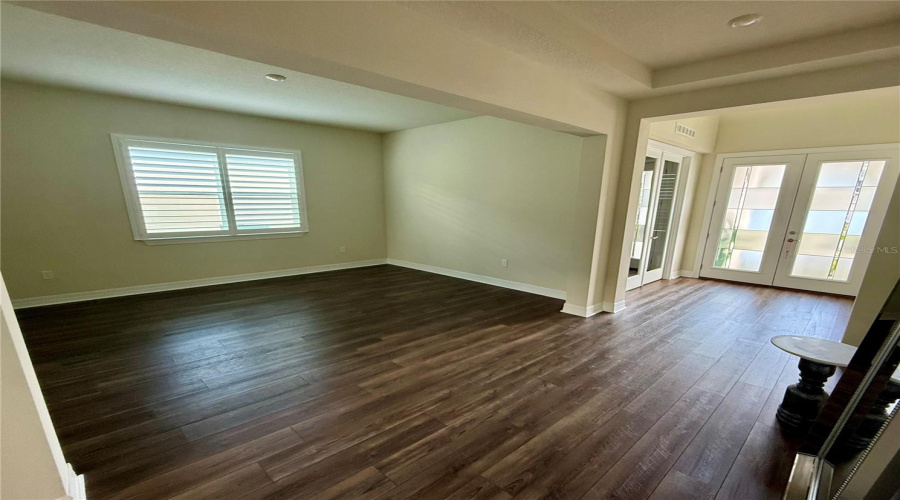 ORLANDO, Florida 32836, 5 Bedrooms Bedrooms, ,4 BathroomsBathrooms,Residential,For Sale,PARK CLIFF,0,MFRS5150293