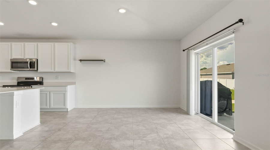 KISSIMMEE, Florida 34746, 4 Bedrooms Bedrooms, ,2 BathroomsBathrooms,Residential,For Sale,WORCHESTER,0,MFRS5150515