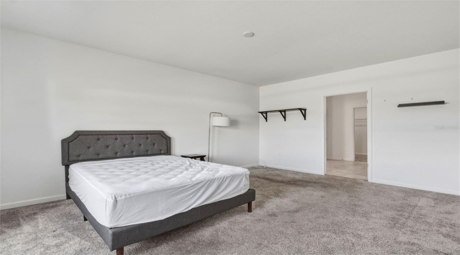 KISSIMMEE, Florida 34746, 4 Bedrooms Bedrooms, ,2 BathroomsBathrooms,Residential,For Sale,WORCHESTER,0,MFRS5150515