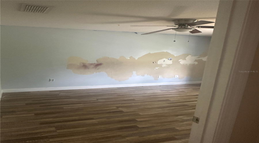 KISSIMMEE, Florida 34746, 5 Bedrooms Bedrooms, ,3 BathroomsBathrooms,Residential,For Sale,MARSHFIELD PRESERVE,0,MFRO6410372