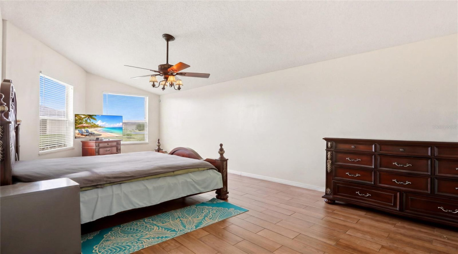 KISSIMMEE, Florida 34746, 4 Bedrooms Bedrooms, ,2 BathroomsBathrooms,Residential,For Sale,BEAU CHENE,0,MFRO6410541