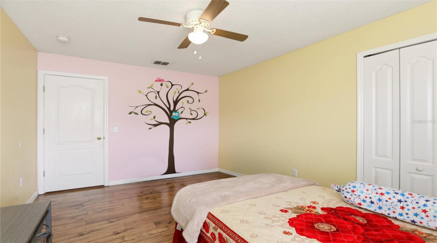 KISSIMMEE, Florida 34746, 4 Bedrooms Bedrooms, ,2 BathroomsBathrooms,Residential,For Sale,BEAU CHENE,0,MFRO6410541