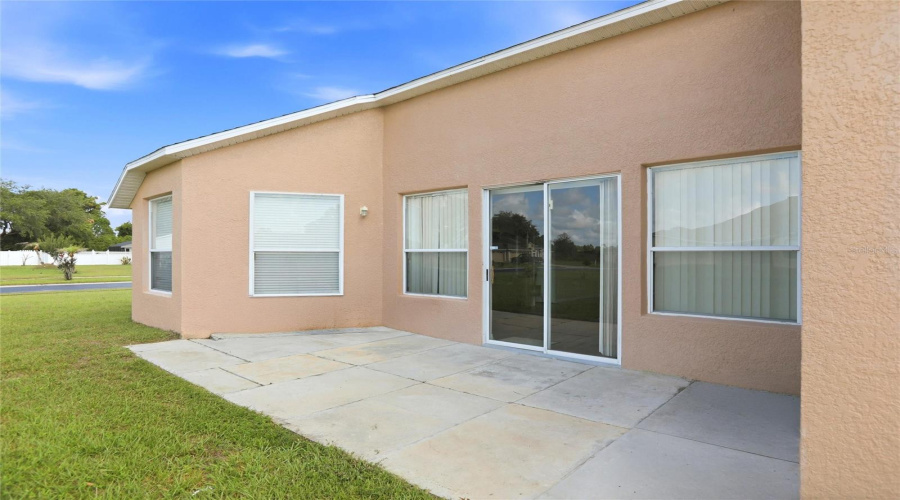 KISSIMMEE, Florida 34746, 4 Bedrooms Bedrooms, ,2 BathroomsBathrooms,Residential,For Sale,BEAU CHENE,0,MFRO6410541