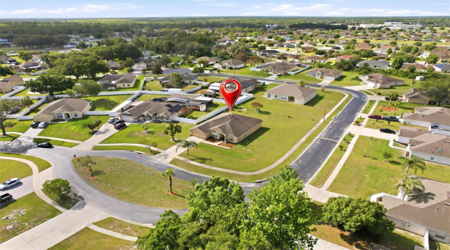 KISSIMMEE, Florida 34746, 4 Bedrooms Bedrooms, ,2 BathroomsBathrooms,Residential,For Sale,BEAU CHENE,0,MFRO6410541