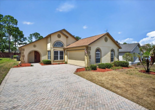 DAVENPORT, Florida 33896, 3 Bedrooms Bedrooms, ,2 BathroomsBathrooms,Residential,For Sale,KNIGHTSBRIDGE,0,MFRTB8511909